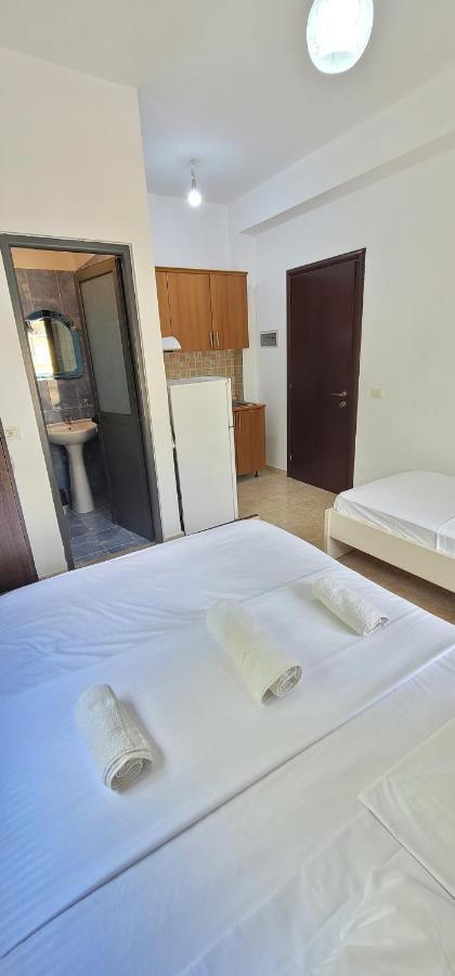 Alsi Rooms Ksamil Eksteriør bilde