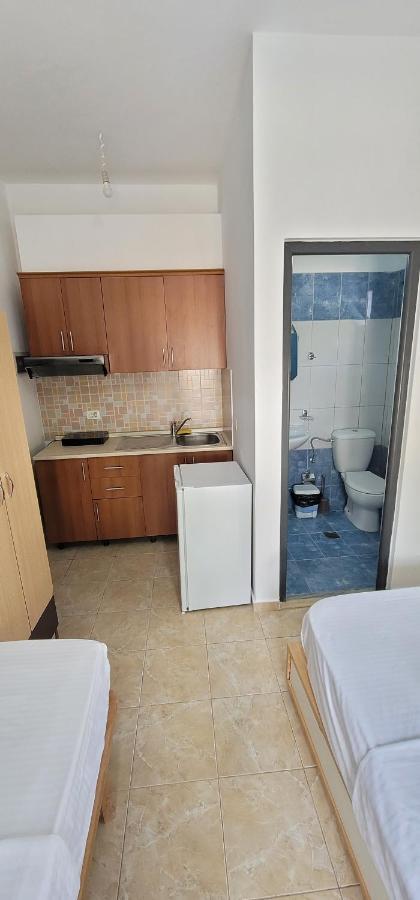 Alsi Rooms Ksamil Eksteriør bilde